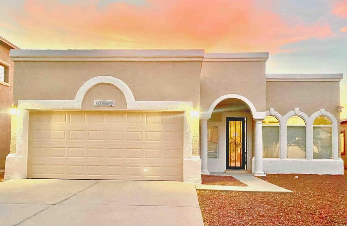 Perfect Family Home With Games Near Fort Bliss El Paso Bagian luar foto